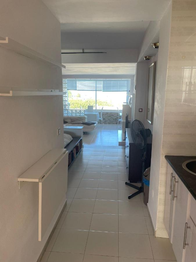 Precioso Estudio En Zona Residencial Miraflores Malaga Exterior photo
