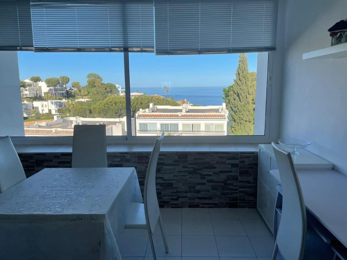 Precioso Estudio En Zona Residencial Miraflores Malaga Exterior photo