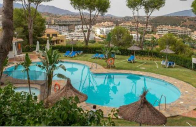 Precioso Estudio En Zona Residencial Miraflores Malaga Exterior photo
