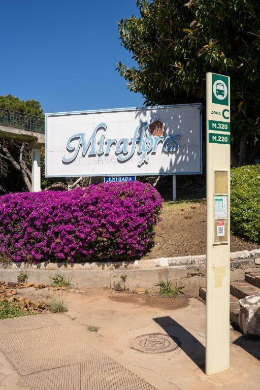 Precioso Estudio En Zona Residencial Miraflores Malaga Exterior photo